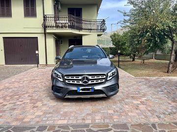 Mercedes GLA 200 Premium AMG