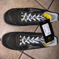 Scarpe antinfortunistiche Diadora Tg44 nuove.