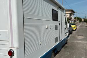 Mobilvetta Yacht 65