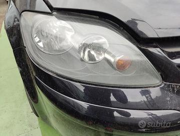 Proiettore destro VOLKSWAGEN GOLF 5 PLUS del 2006