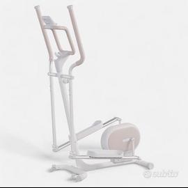 Ellittica per palestra e fitness bianca