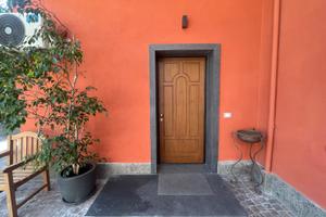 Stanza in ufficio in condivisione