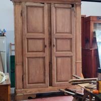 Antico armadio del 700