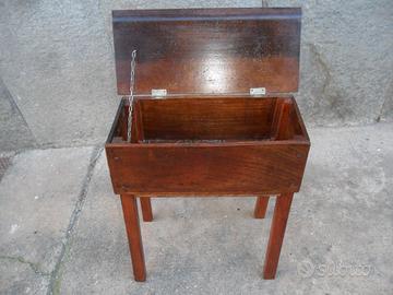 Sgabello lustra scarpe vintage