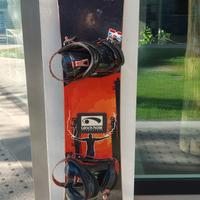 Snowboard Black Hole 155 Electric Star 