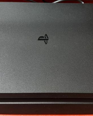 Ps4 slim con 7 giochi
