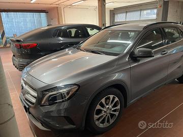 Mercedes gla 200 4 matic