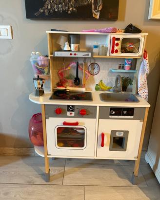 Cucina giocattolo