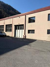 Immobile di 900 m² a Ardesio