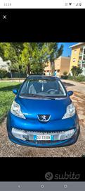 Macchina Peugeot 107 