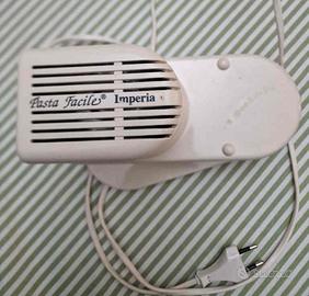 Motore per macchina per tirare la pasta