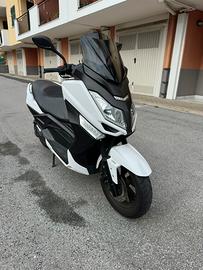 Scooter elettrico Jonway MJS-E Sport bianco