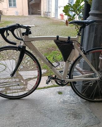 Bici da corsa "Flat"