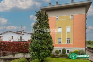 TRILOCALE CON BOX E CANTINA