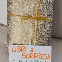LIBRI A SORPRESA: 2 ROMANZI STORICI + 1 astuccio