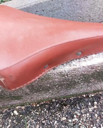 Sella vintage Robur per bicicletta 