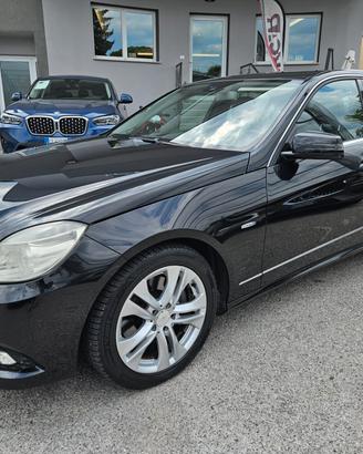 Mercedes-benz E 350 CDI BlueEFFICIENCY Avantgarde