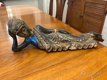 Buddha dormiente decorativo