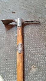 piccozza da alpinismo d'epoca