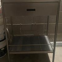 carrello con cassetto