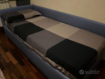 Due letti Twils similpelle, h. 140