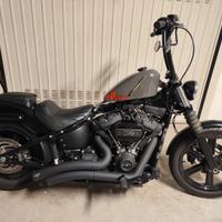 Harley-Davidson Softail Street Bob 114(FXBBS)