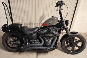 Harley-Davidson Softail Street Bob 114(FXBBS)