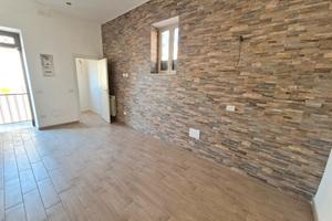 Capodichino- bilocale ristrutturato