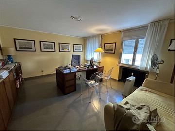 MESTRE PIAZZA BARCHE UFFICIO