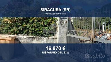 Immobile in asta di 196 m² con più di 5 locali a S