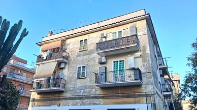 2 LOCALI A ROMA