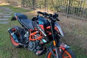 Ktm Duke 124 4t