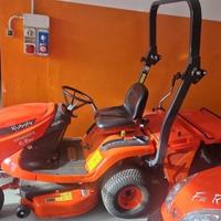 TRATTORINO RASAERBA KUBOTA GR 1600