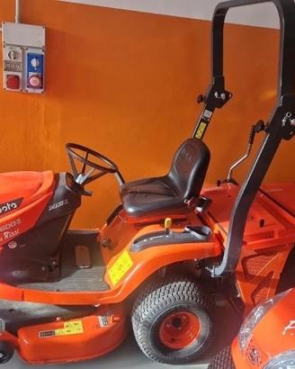 TRATTORINO RASAERBA KUBOTA GR 1600