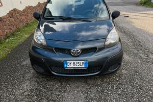 Toyota aygo 1.0 benzina 5 porte  anno  2009