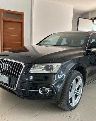 Audi Q5 2.0 TDI 190 CV S tronic S-Line Cambio auto