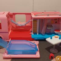 Barbie camper