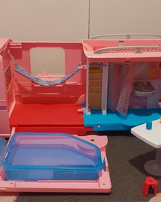 Barbie camper