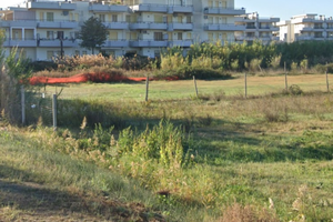 Terreno prima fila mare per parcheggio o altro