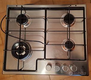 Piano cucina a gas.