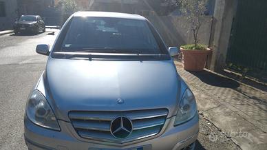 Mercedes classe b180 
