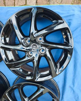 Cerchi in lega 16" originali Opel Corsa F  