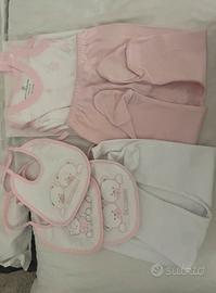 Set neonata: 2 body , 2  ghette , 3 bavaglie