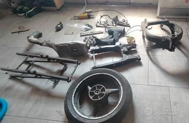 Ricambi per CBR 600 F 