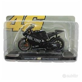 Modellino 1/18 Yamaha YZR M1 Valentino Rossi