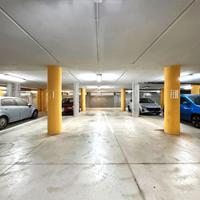 Posto auto coperto Via Amendola