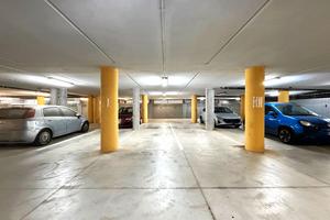 Posto auto coperto Via Amendola