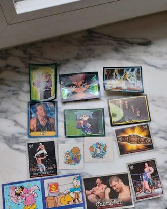Figurine (WWE / Beyblade / calciatori / altro)