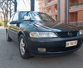 Opel Vectra 2.0 benzina