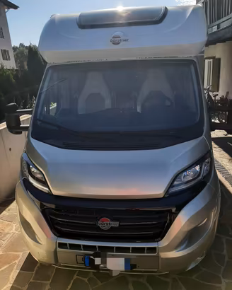 Camper Semintegrale Burstner Lyseo 690TD Privilege
